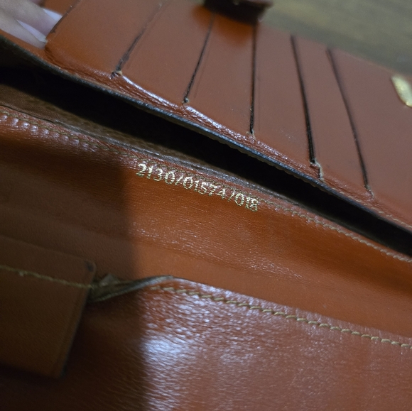 FENDI checkbook card holder Wallet womens bag accessory - Picture 8 of 12